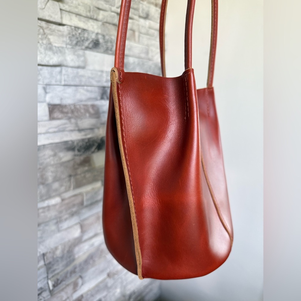 Portland Leather Goods Devan Bucket (small) - Picture 4 of 7